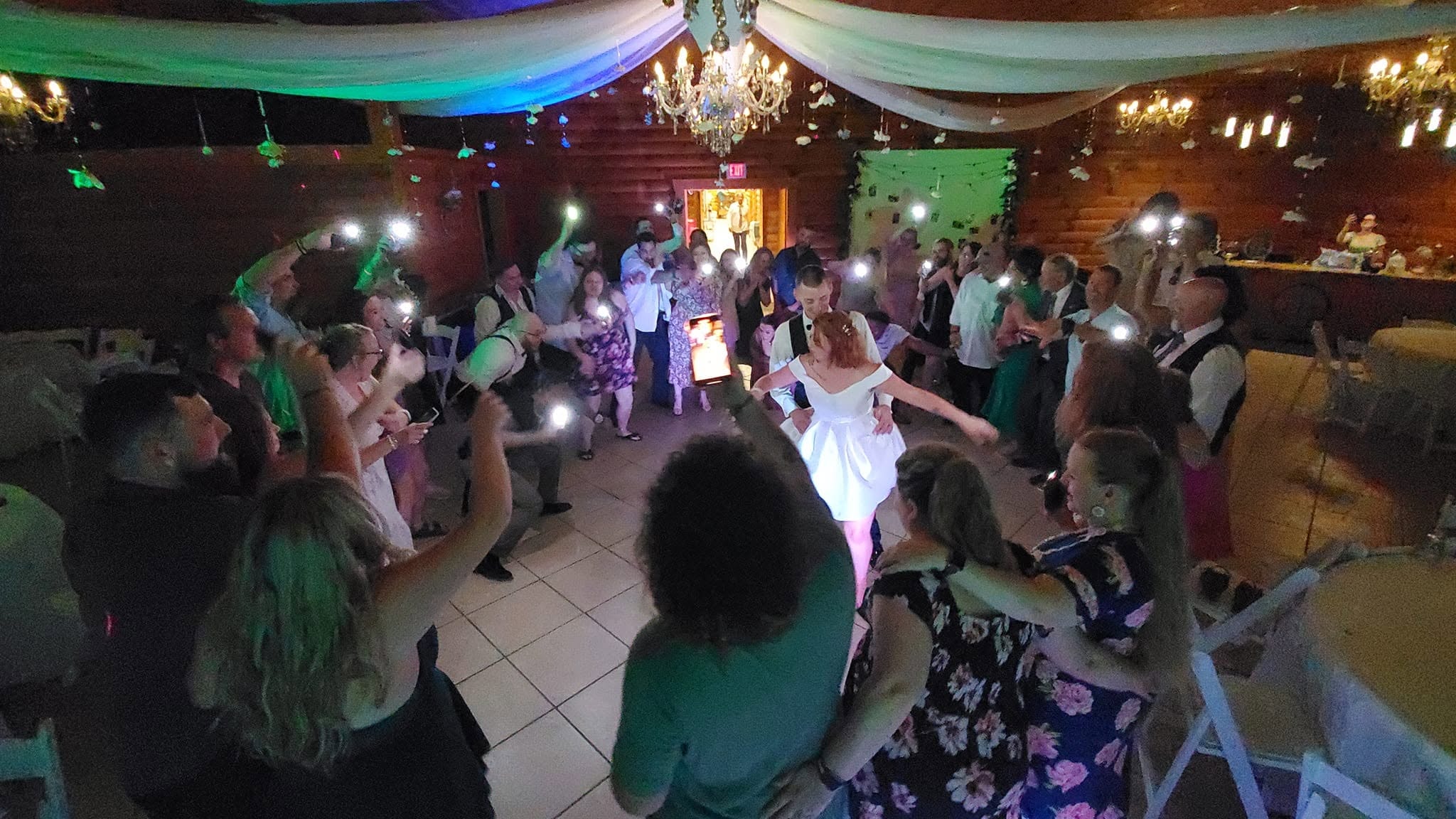 Wedding reception at Logan Vineyards